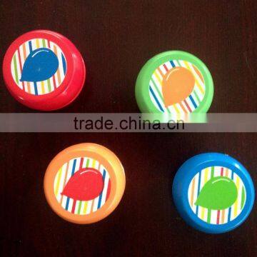 Fashion red,green,orange,blue Wooden yoyos, Children wooden toys