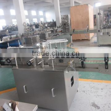 PET bottle glue labeling machine