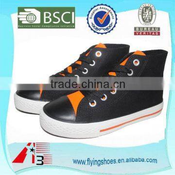 China OEM Vulcanized Shoes Factory, White Women Canvas Shoes , Men Canvas Vulcanized Shoes photo-3