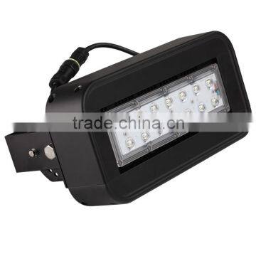 CB GS CE IK10 Certified Photocell Outdoor LED Low Bay With TM21 Report 62000 Hours Lifespan