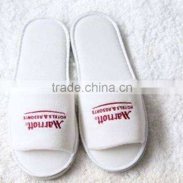 Cheap Price for Hotel Slippers, Logo, Size Can Be Customized