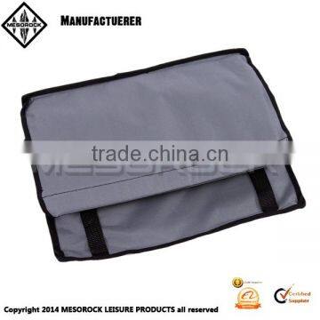 Portable Car Pet Booster Seat With Zipper Storage Pocket Dog Car Booster Seat photo-3