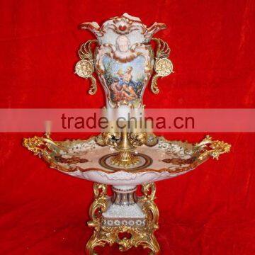 Lovely Cherubim Flower Pot, Hand Painting Ceramic Gold Flower Bowl With Elegant Flowers Mounted photo-6