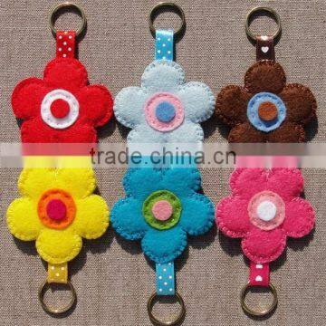 hot 2017 best selling laser cut new product decorative custom handmade fabric felt cheap keychain