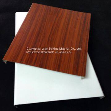 Maple Grain Exhibition Hall Profile Aluminum Buckle Ceiling