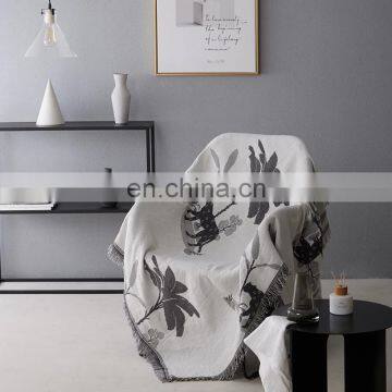 RAWHOUSE China wholesale throw blanket Yarn Dyed leopard double side woven throws tassels cover sofa home decor