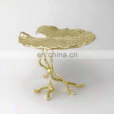 gold plated spider design cake stand