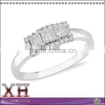 Fashion Design Engagement Ring 925 silver diamond ring