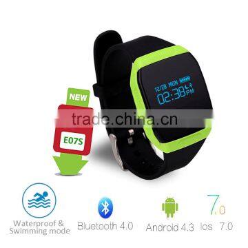 Smart wearable wristband fitness bracelet with swimming mode