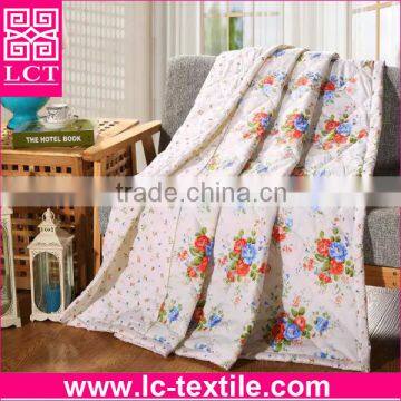wholesale bulk 2016 new design good quality flower printing microfiber quilt for summer(LCTQ-0005)