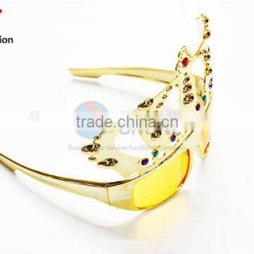 No.1 Yiwu Exporting Commission Agent Wanted Very Cheap Golden Crown Design Sunglasses for Party Event photo-2