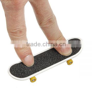 Oskate custom wooden toy finger skateboard for kids