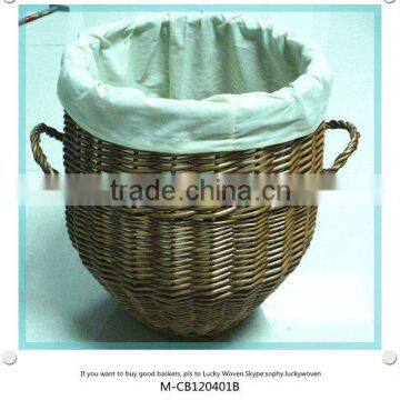 Cups shaped wicker basket with handle