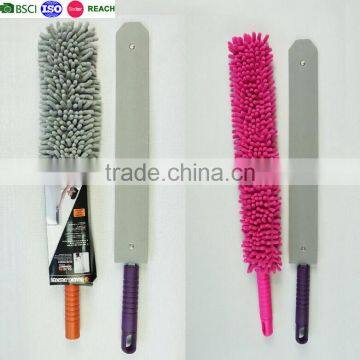 Flexible Dusting Wand with Microfiber Sleeve