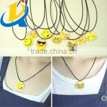 Custom fancy design emoji plastic necklace for best friend