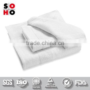 Small Size White Disposable Face Towel