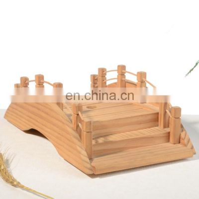 Xiang Teng Hot Sale Arched Tray Craft Food Storage Container Plate Serving Wooden Sushi Bridge For Sale