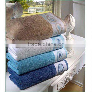 JACQUARD BATH TOWEL