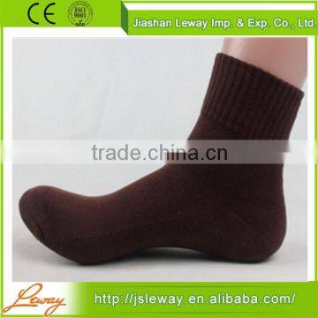 High Quality soccer socks Casual cheap Sport Man Socks