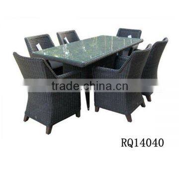 Rattan Dining Table Set For Garden Use New Design