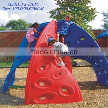 Durable three-cornered plastic rock climbing wall