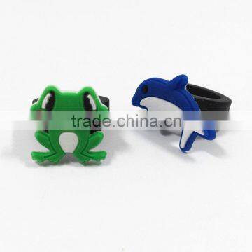 Frog designs custom silicone middle finger ring