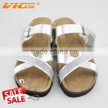 Woman causal slippers cheap and comfortable slippers