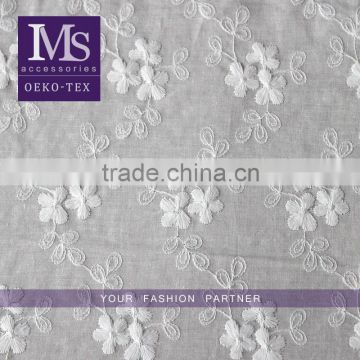 Latest lace new style floral embroidered fabric, 100% cotton fabric in white color for wedding dress