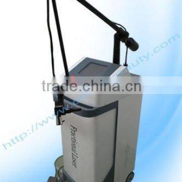 China manufacturer30w rf fractional CO2 Laser E007 for scar removal brown spots removal striae gravidarum removal pregnant lines