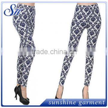 2017 Wholesale OEM Services Women 92% Polyester 8% Spandex Brushed Legging photo-3