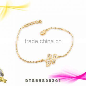 CZ studded Leaf of Fashion Gold Bracelets