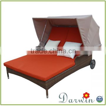 Rattan outdoor and indoor daybed