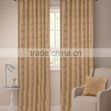 Pleated Jacquard Comforter With Matching Curtains photo-4