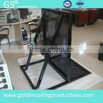 Professional black foldable crowd barricade , crowd control barrier for sale