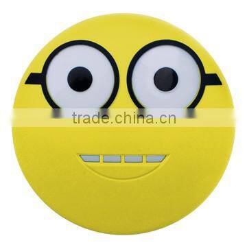 2015 New Items Smiling Face Power Bank With 5600mah Capacity
