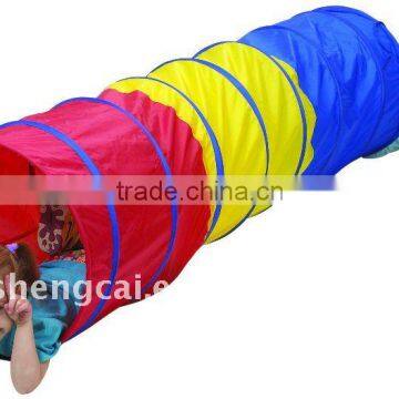 kids folding play tunnel