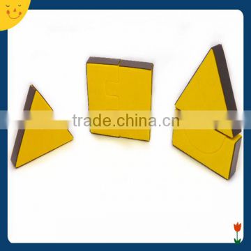 Customized Magnetic Triangle Toy