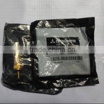 MITSUBISHI E200B engine water temperature sensor 05204-50300