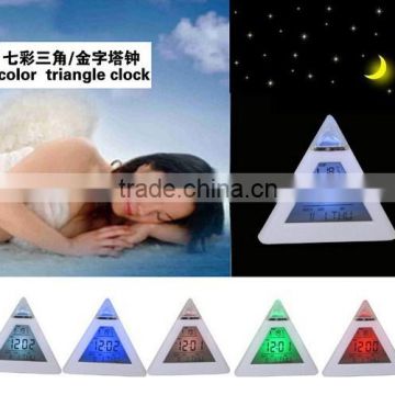 2015 hot sale color changing digital clock ( 7 leds glowing cube clock)