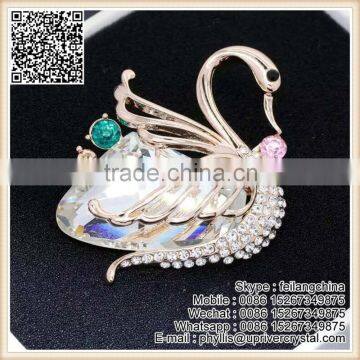 New Design Style Fashion Large Crystal Cute Swan Corsage Brooch