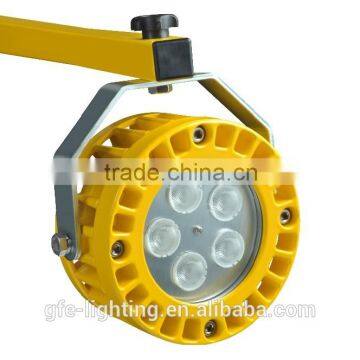 light weight warehouse loading dock light with flexible arms