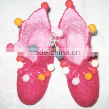 felt slipper