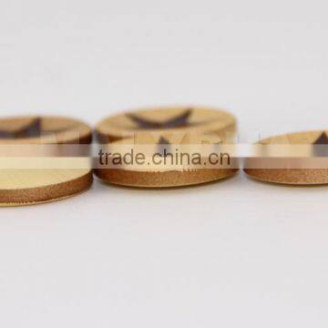 36L(23mm) Natural High Quality Brown Wood Button Painted Star Laser Engraving on photo-3