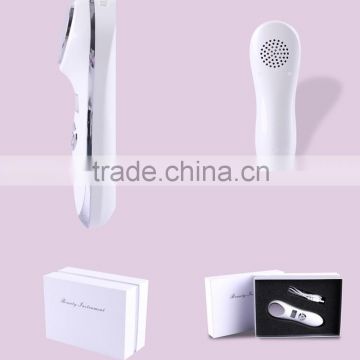 Warm and cold ion electrical facial lifting device