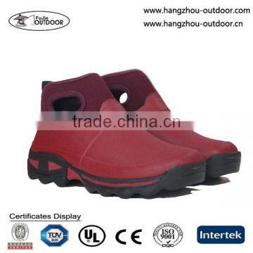 2017 new design anti-slip lightweight neoprene garden shoes