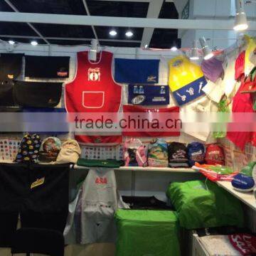 Hot Sell Promotional Plain Solid Color Red Apron With White Logo photo-4