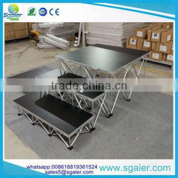 Quickly Folding Stage For Flexible assembling