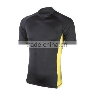 Short Sleeve Fitted Rash Guard for men