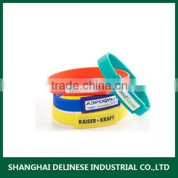 world cup custom logo silicone wristband