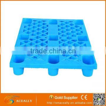 Light Duty Single Face 9-Feet Plastic Pallet